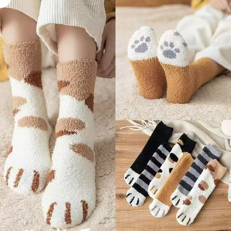 Fluffy Socks for Women, Women's winter socks, thickened and fleece-lined, cute cat paw socks, fluffy for winter, maternity sleep and floor socks