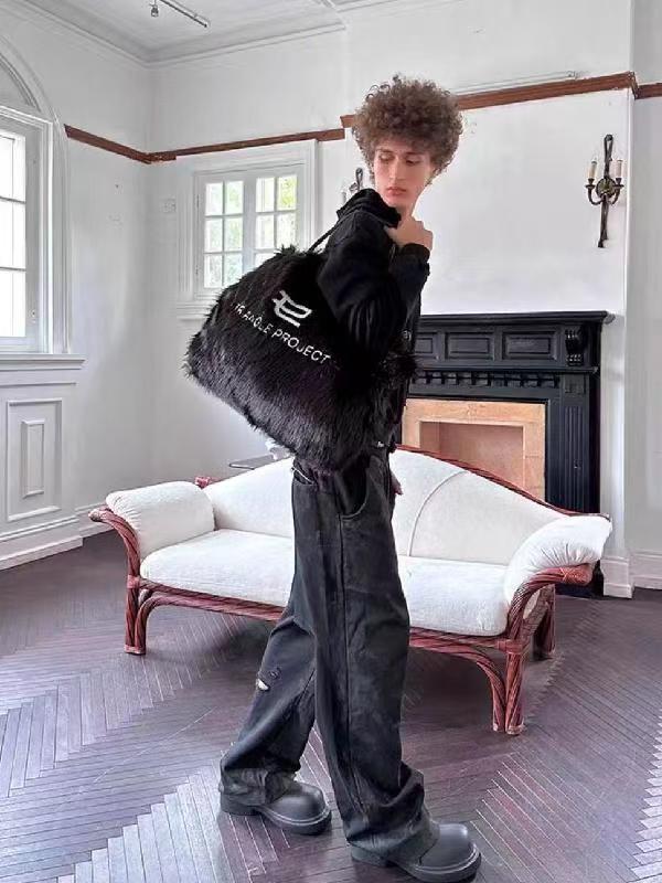 Embroidered faux fur handheld and shoulder tote bag for men and women, oversize women's shoulder bag,  fluffy bag, huge bag, fancy bag, handbags, Large capacity bag